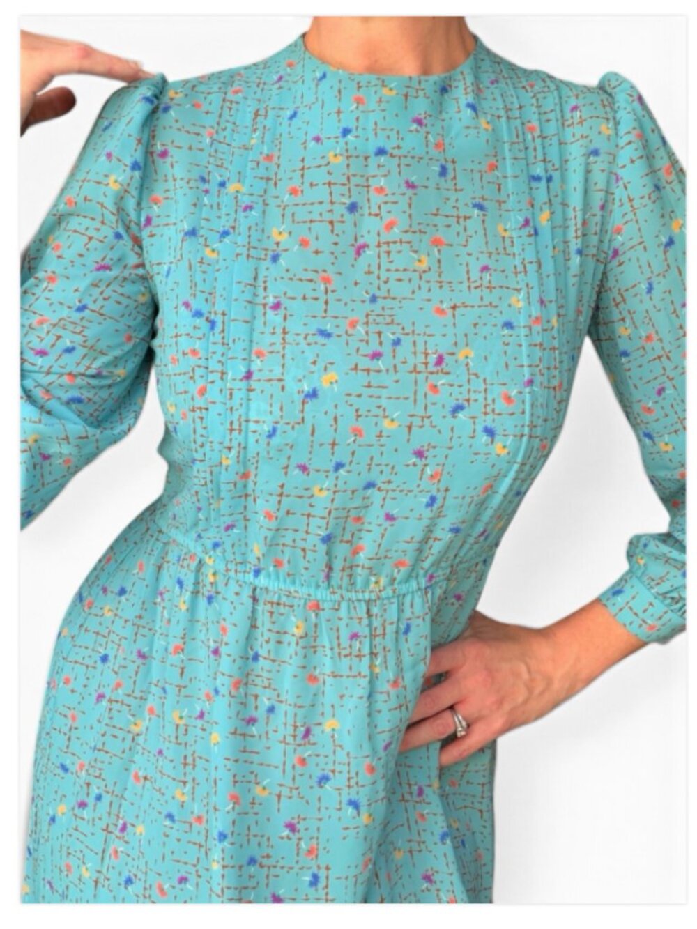 Vtg Lady Carol Robin's Egg Blue Long Sleeve knee length novelty print Dress sz 8